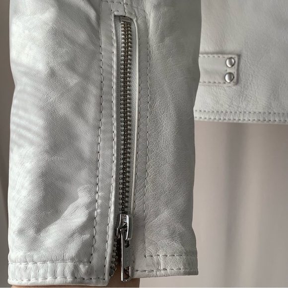 Danier  White moto Leather Jacket - Picture 12 of 12